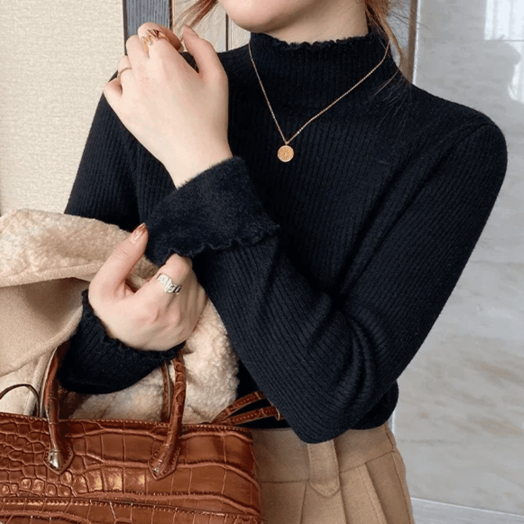 Blusa Feminina Peluciada e Canelada com Gola Alta Emma Forglows