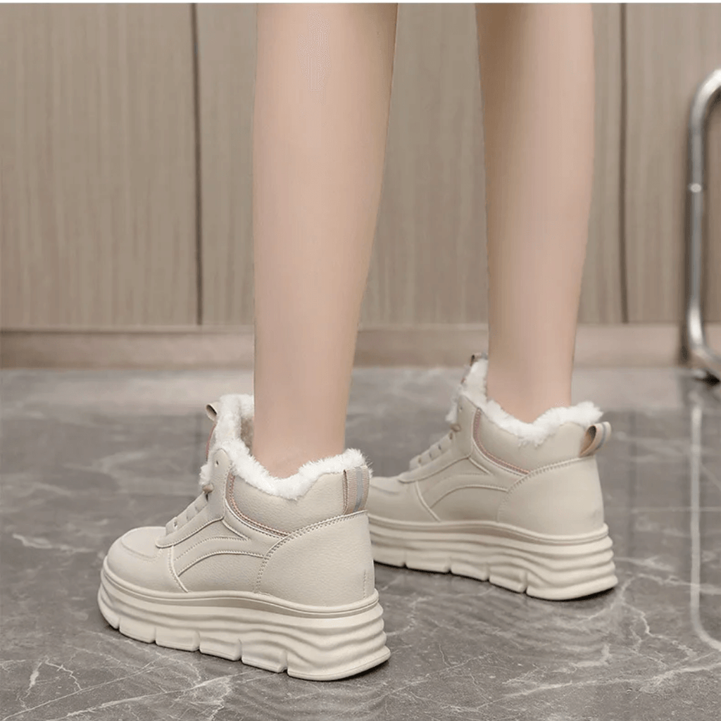 Tênis Feminino Botinha Peluciado Forglows