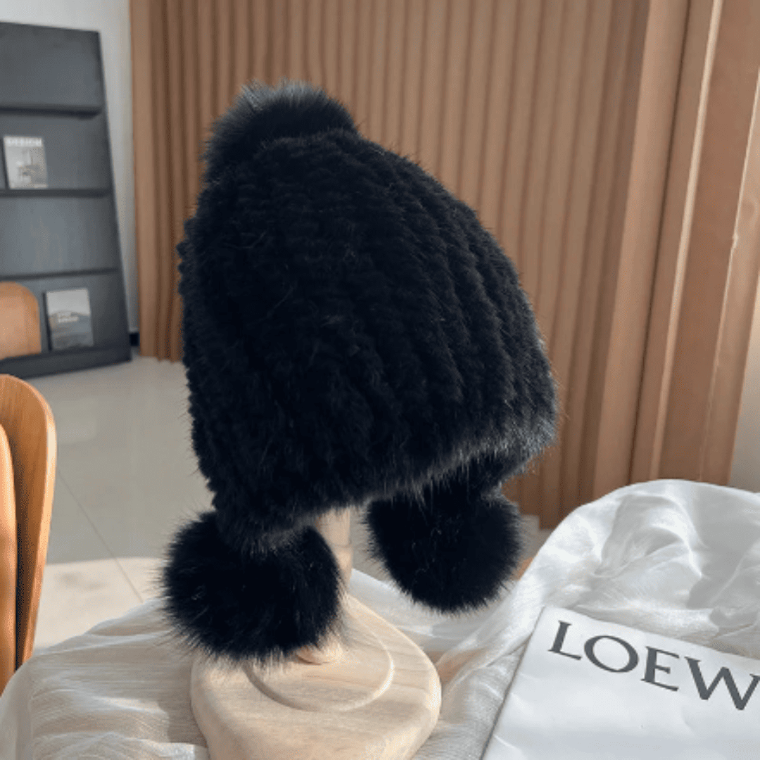 Touca Feminina com Pompom Forglows