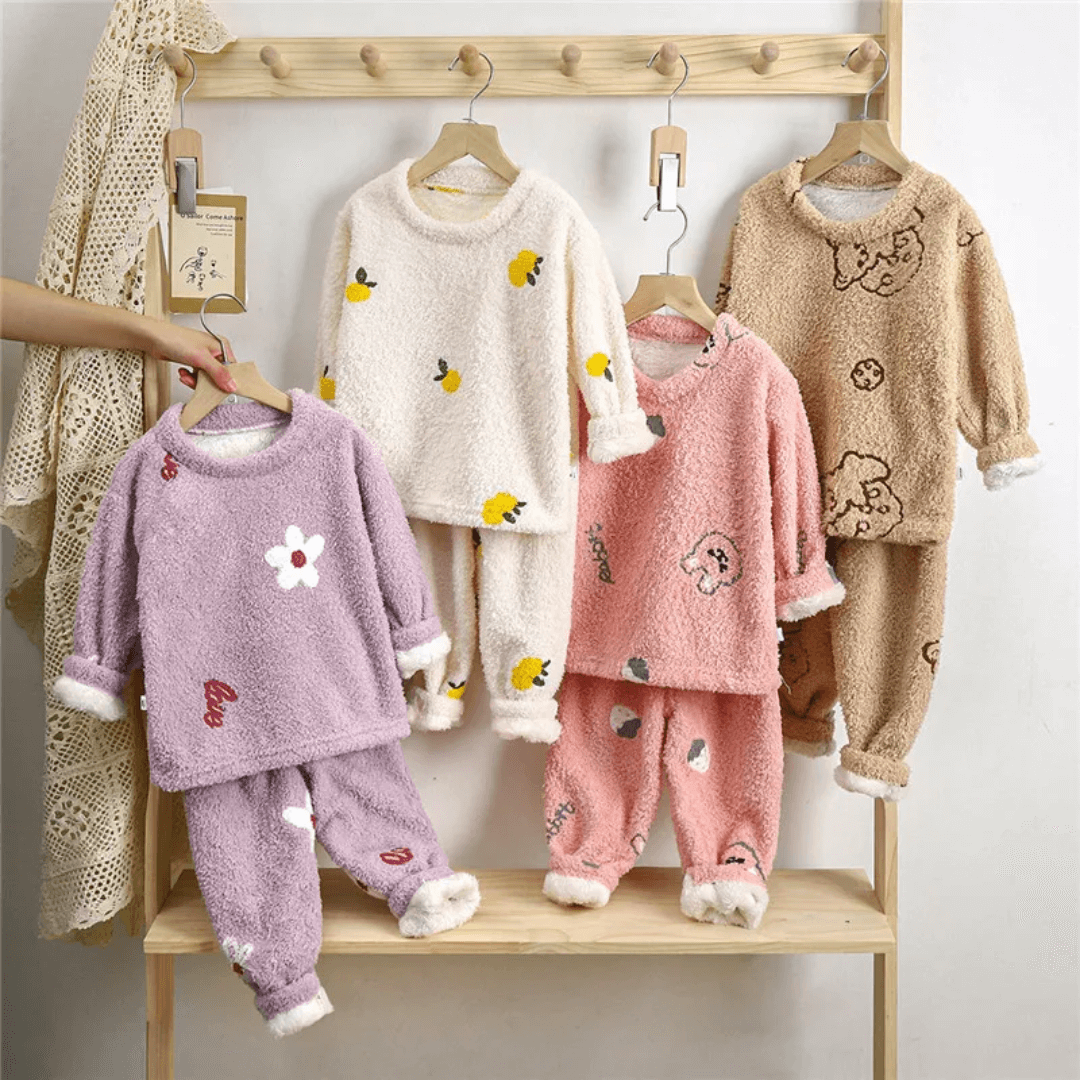 Pijama Infantil de Pelúcia Unissex Forglows
