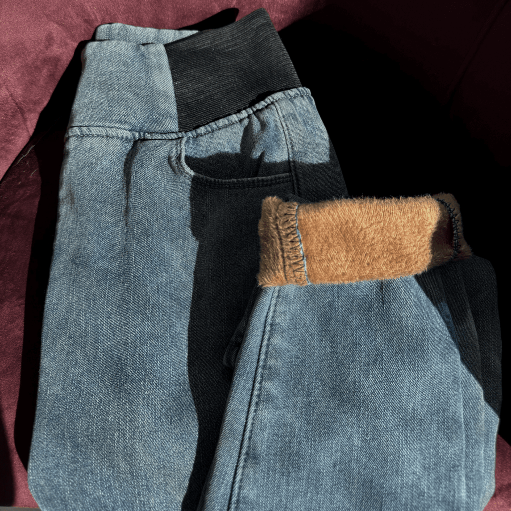 Calça Jeans Feminina Montaria Peluciada Forglows + Meia Térmica